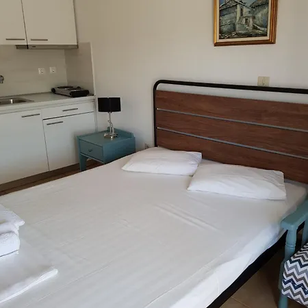 Apartment Virozi Sarti